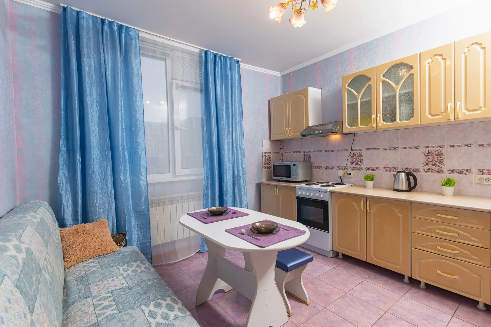 Апартаменты LikeHome на Салмышской 74