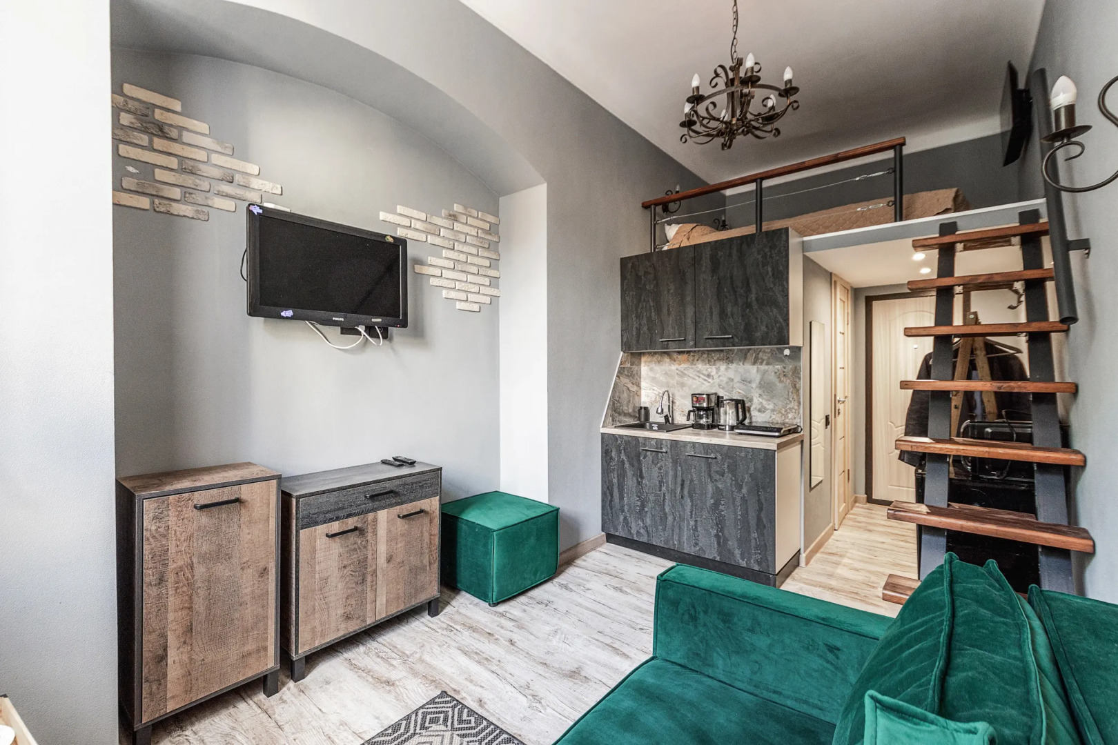 Жилое помещение 2х Уровневые в Центре Города