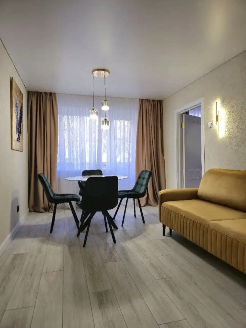 Жилое помещение Яркая в Центре Калининграда