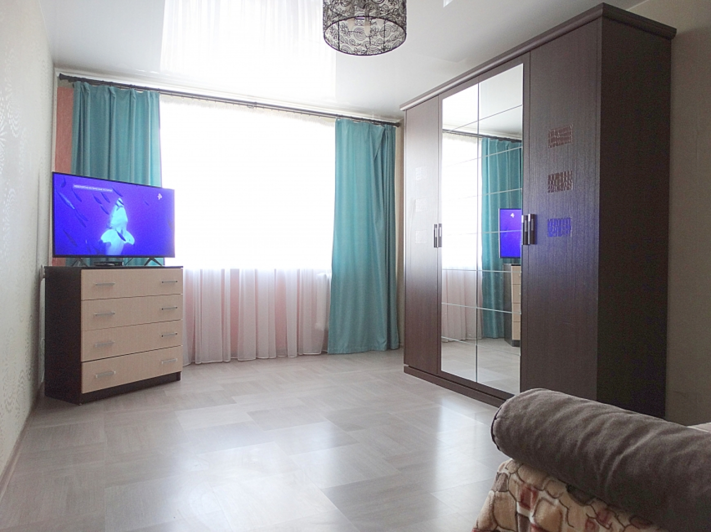 Апартаменты Inndays на Серебровской