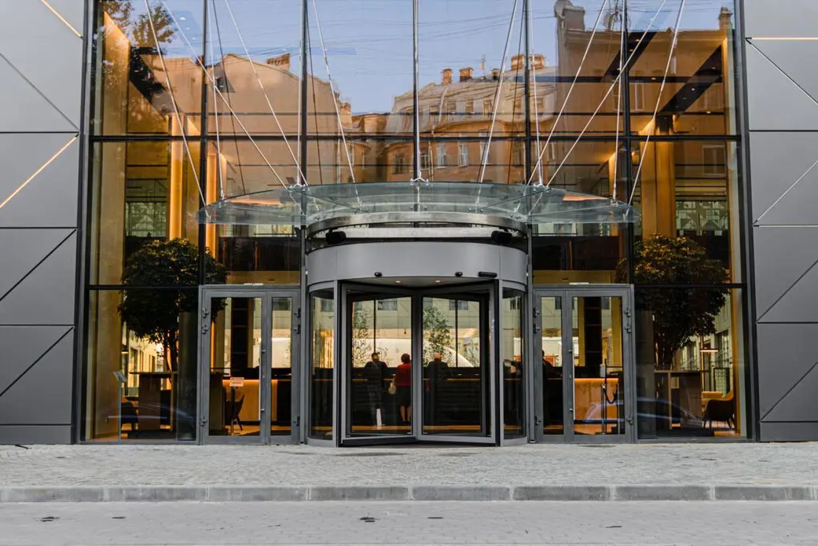 Апартаменты My YES Marata