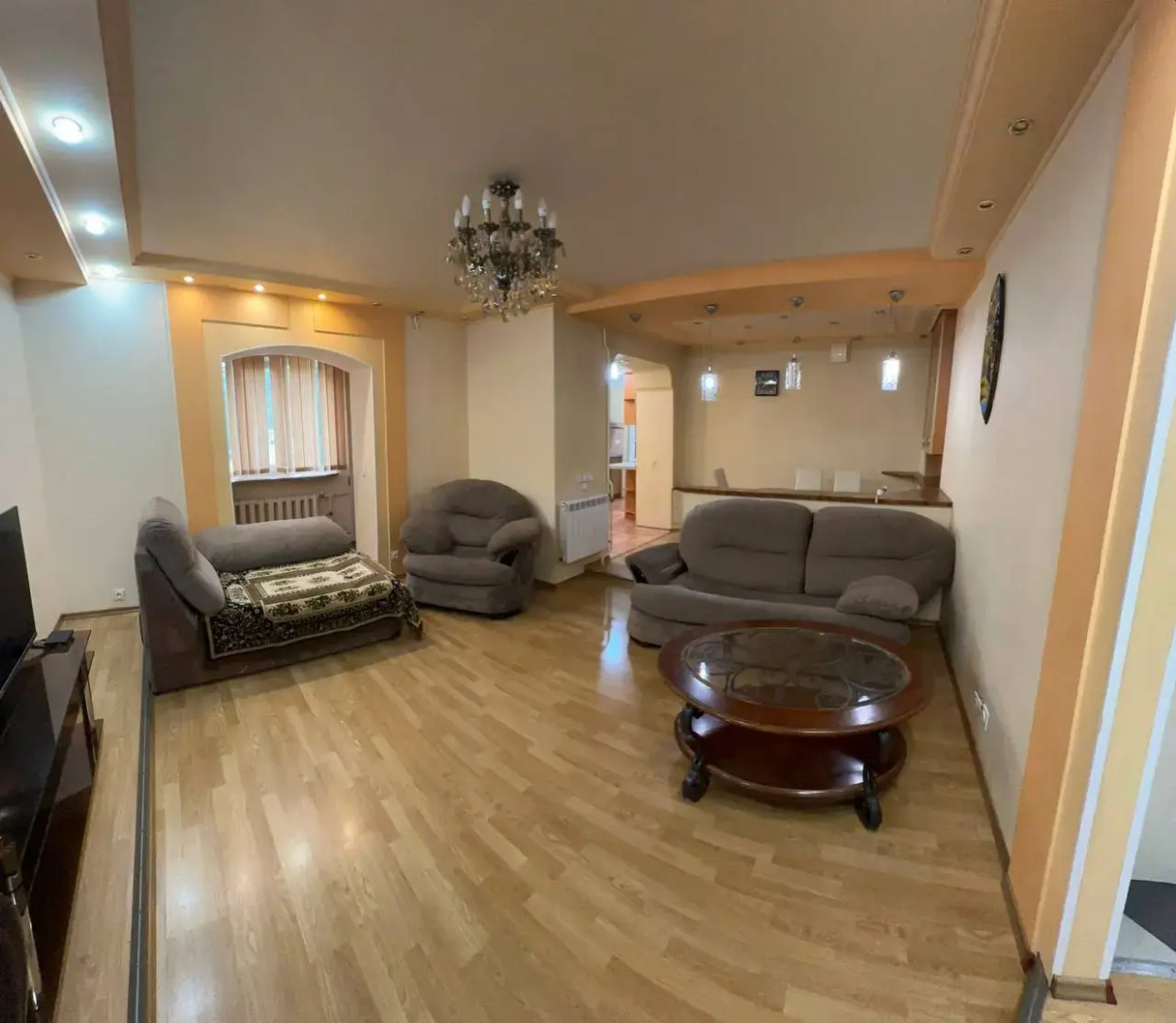 Квартира 2х Комнатная рядом с ЖД Вокзалом