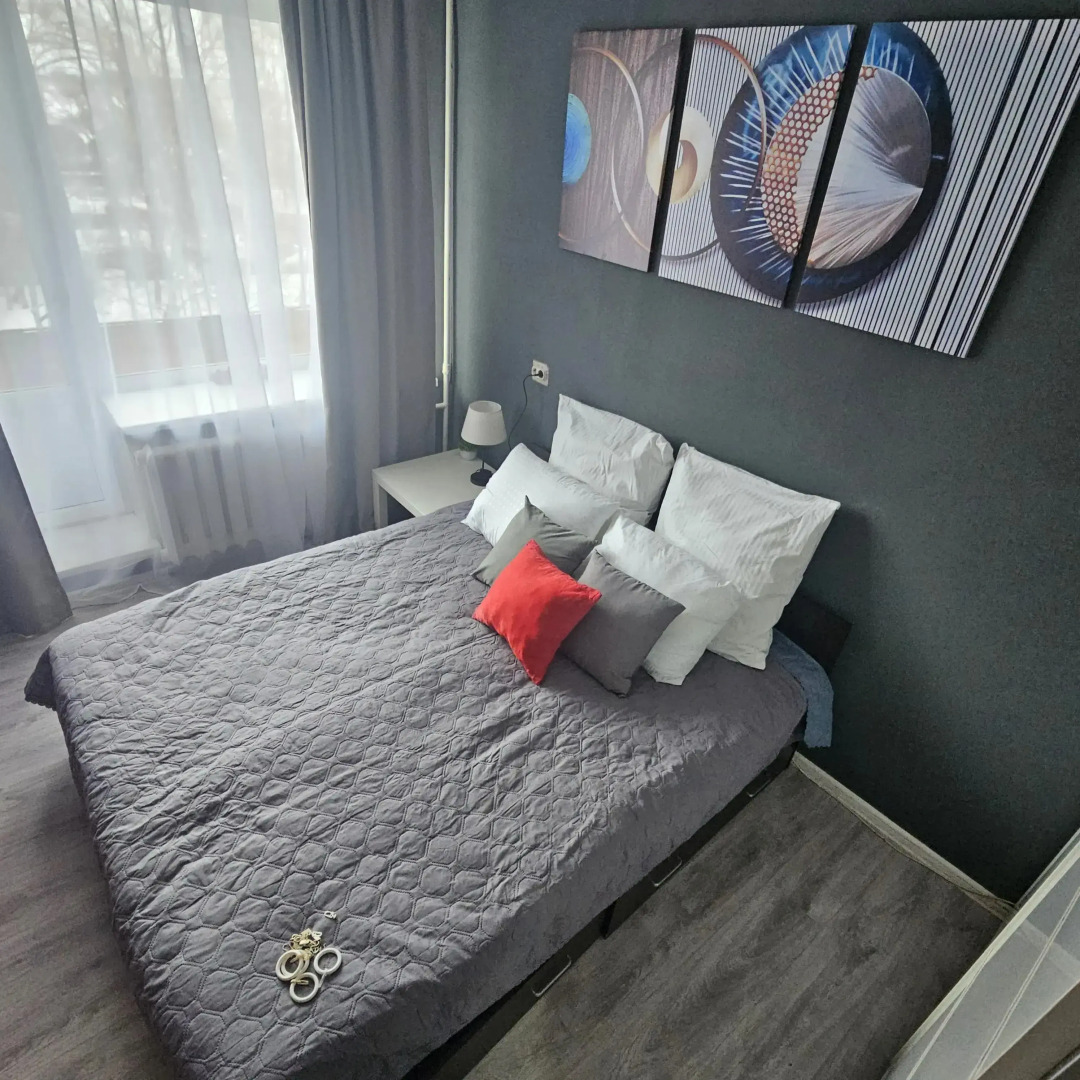 Квартира Теплый Берег Большая двухкомнатная квартира возле пляжа.