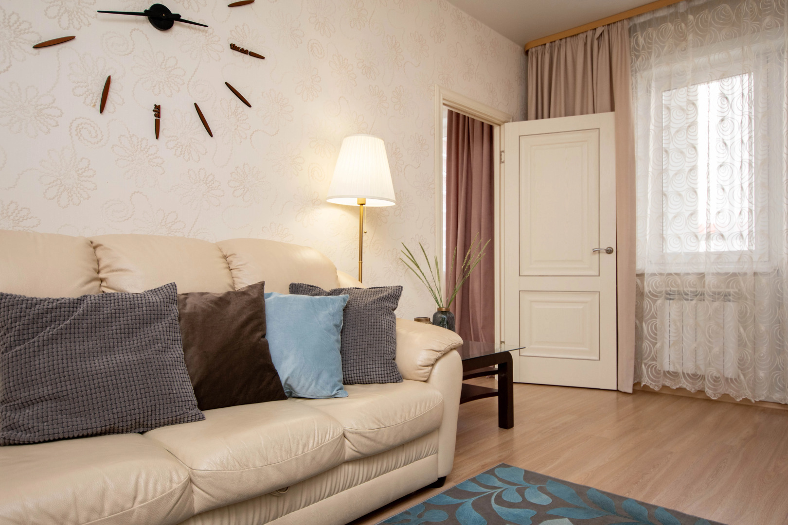 Апартаменты Двухкомнатная квартира на Верхней Набережной 165/1