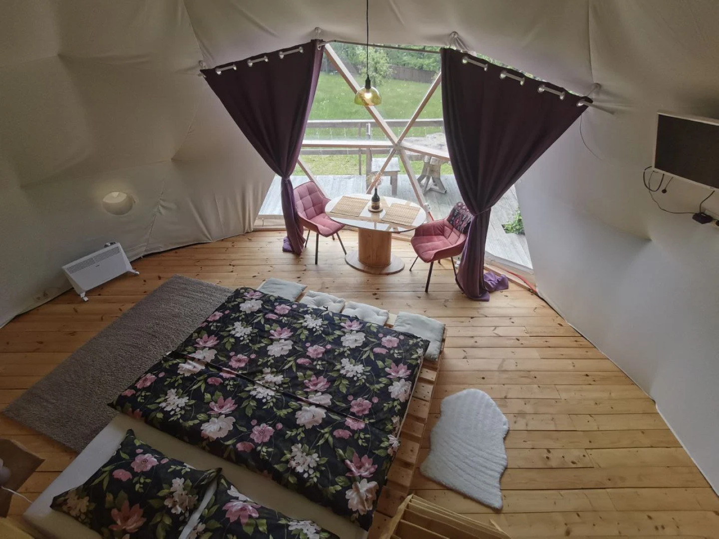 Глэмпинг МЕДОВЕЕВКА LIFE