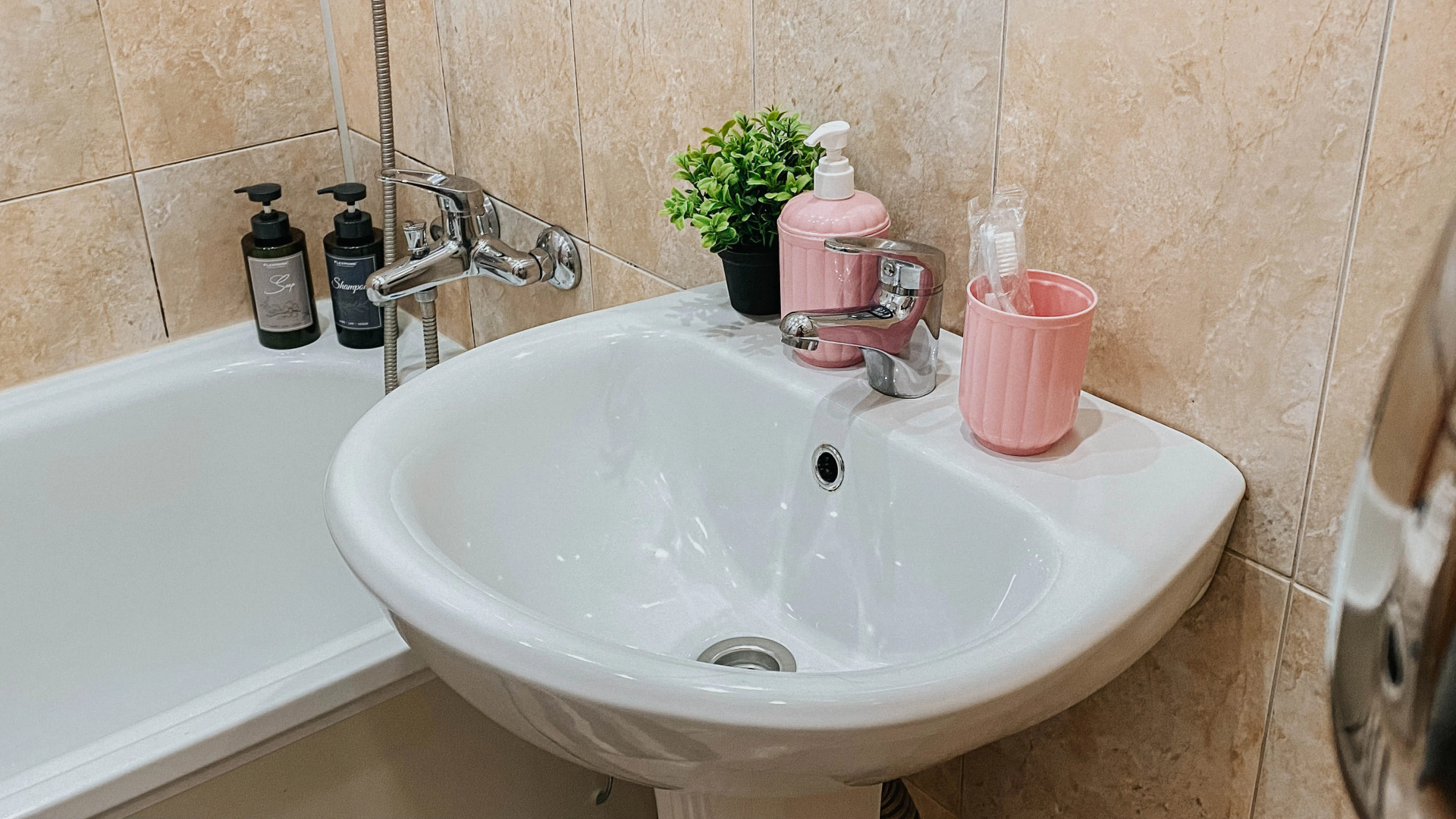 Апартаменты рядом с парком Победы