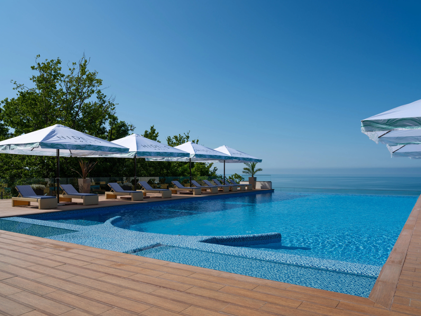 Отель HIDENS APART HOTEL