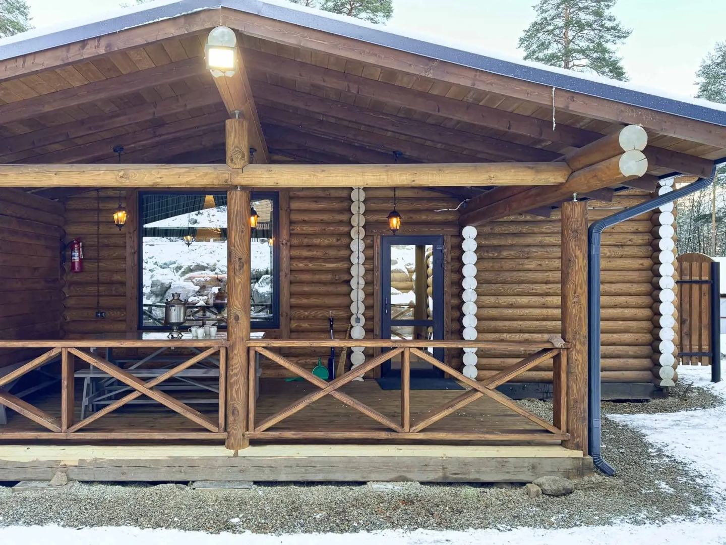 Частный дом У друзей сруб