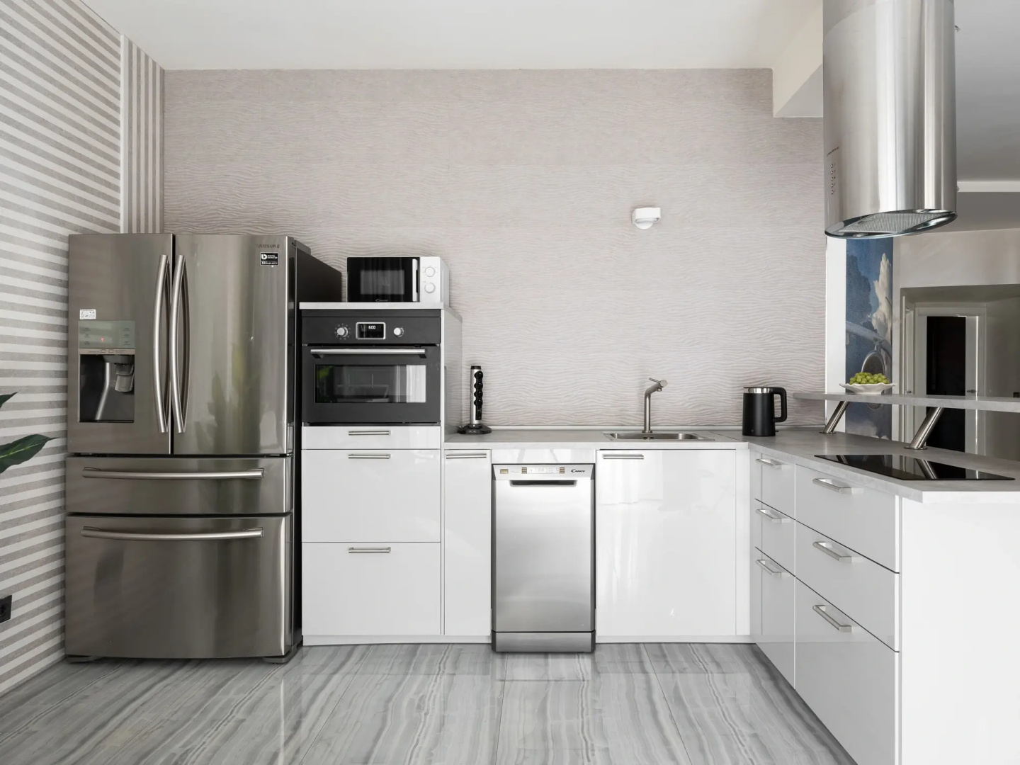 Квартира GM Apartments Трехкомнатные на Новинском бульваре