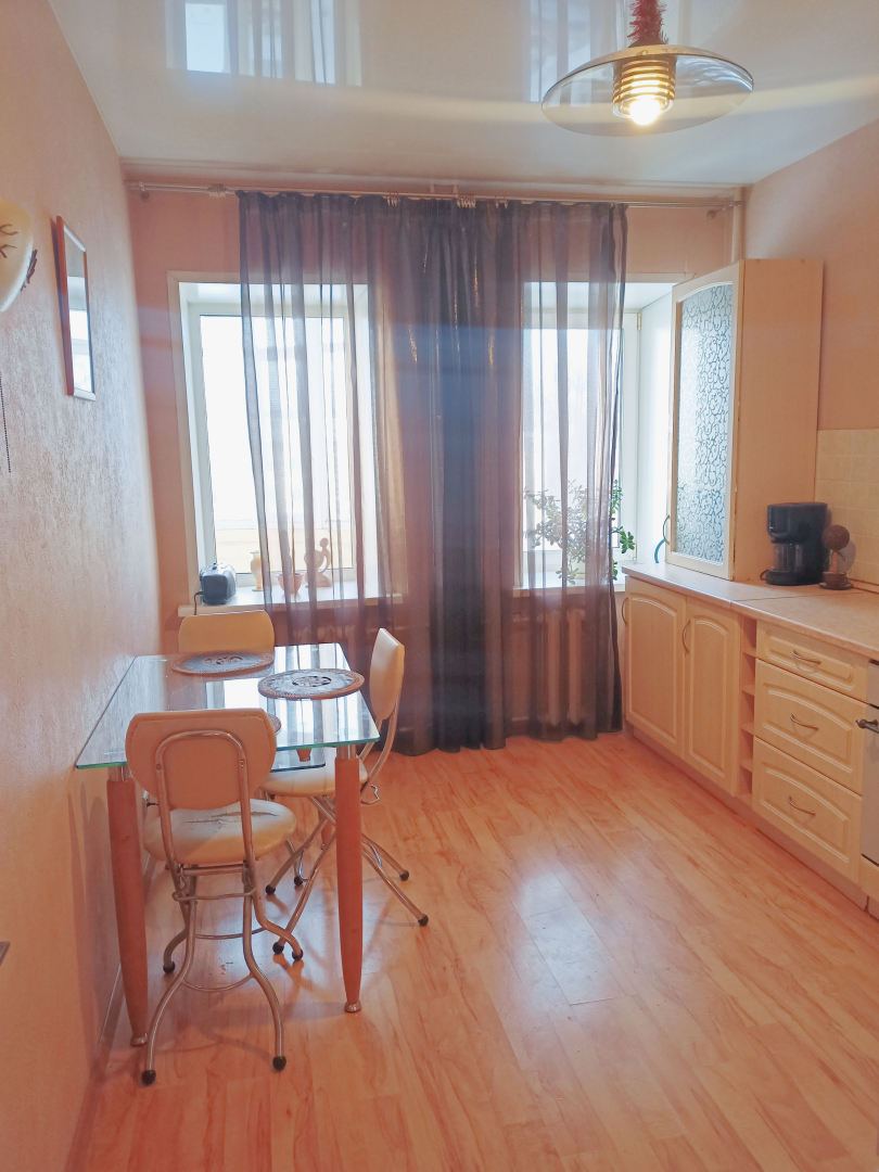 Апартаменты на Трефолева 12а