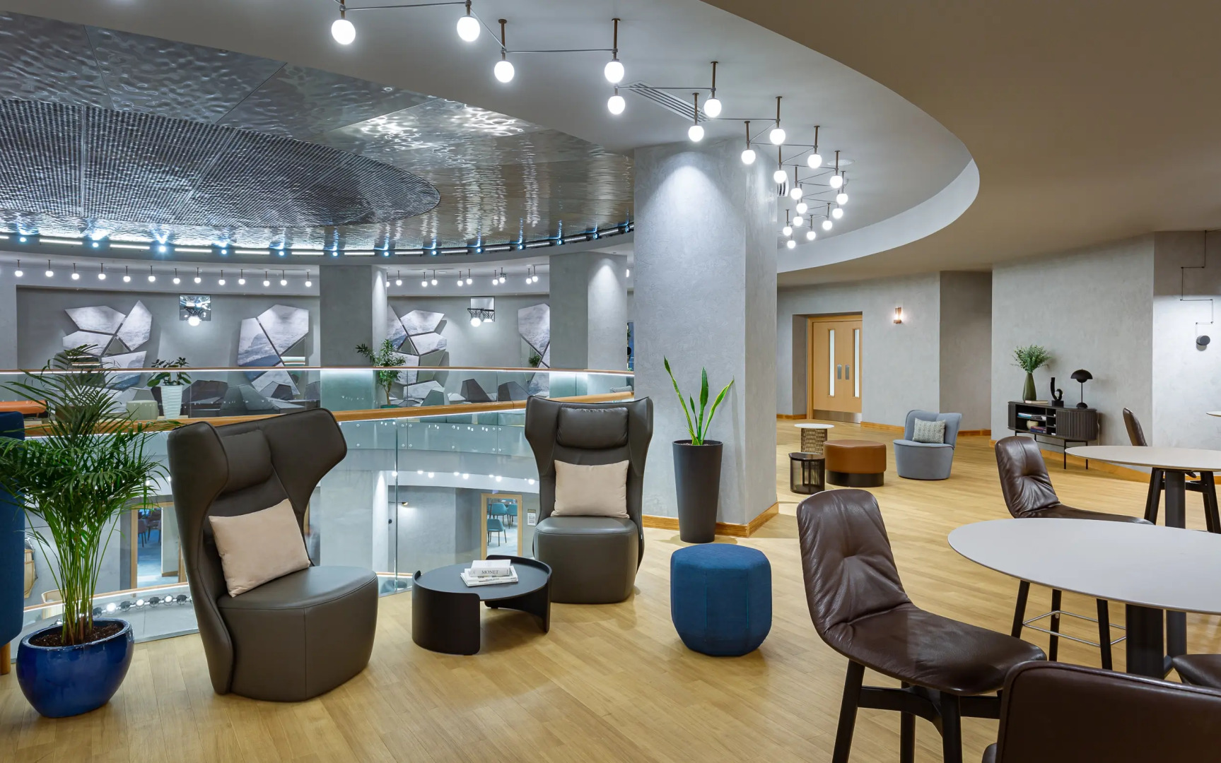 Отель Courtyard by Marriott Baku