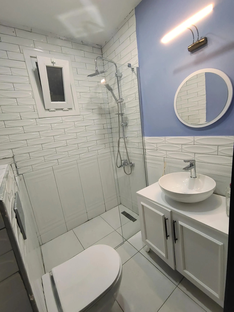 Apartments 2BR balcony house near Hilton bosphorus hotel