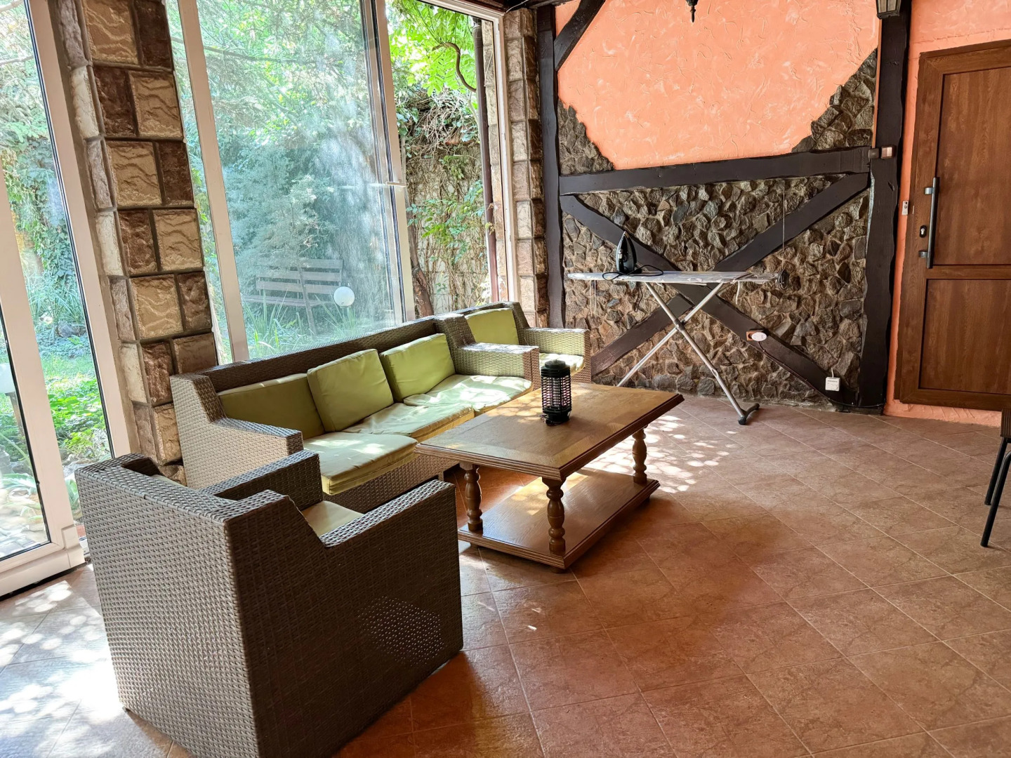 Меблированные комнаты на Комсомольской