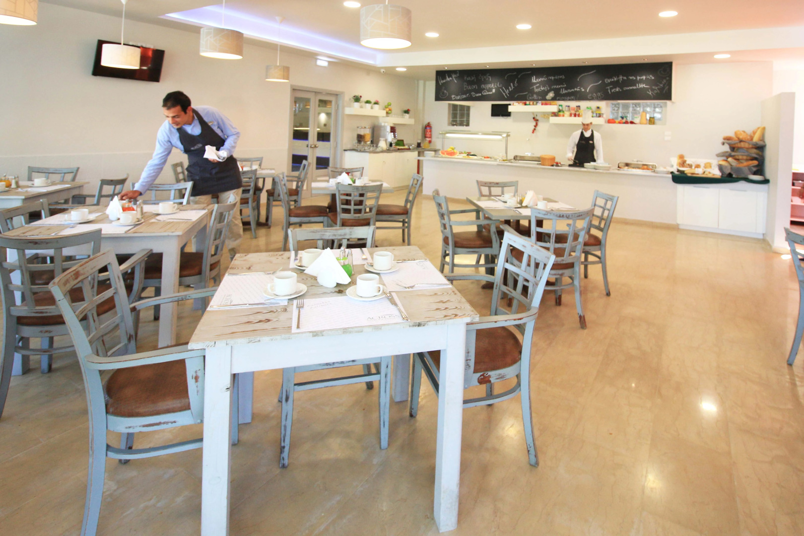 Отель Silver Bay