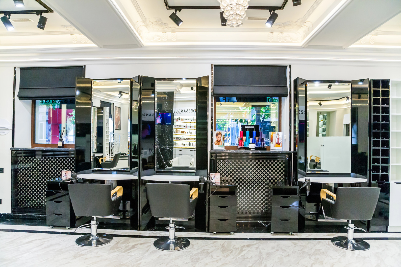 Отель Nobil Luxury