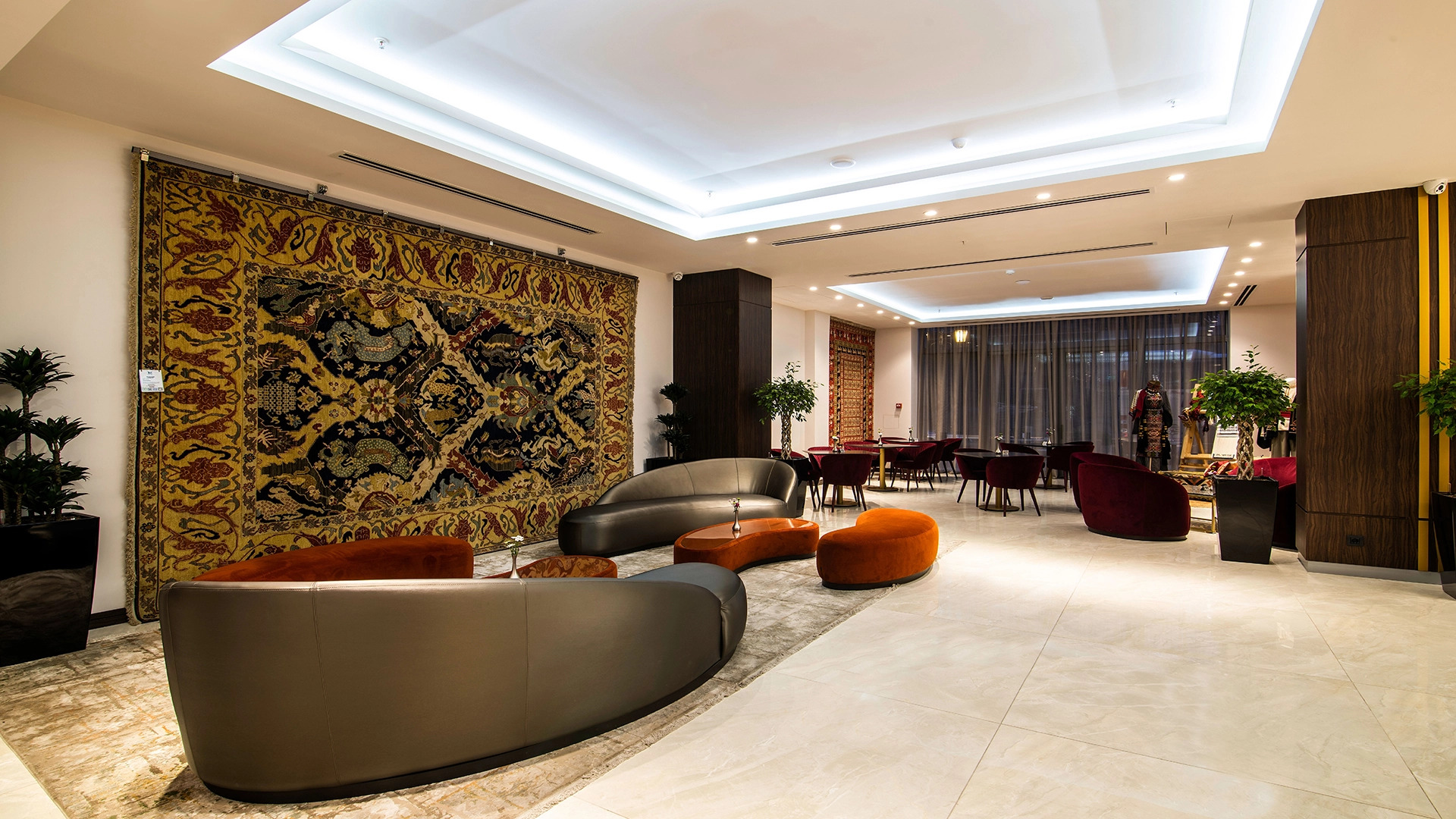 Отель Ramada and Suites by Wyndham Yerevan