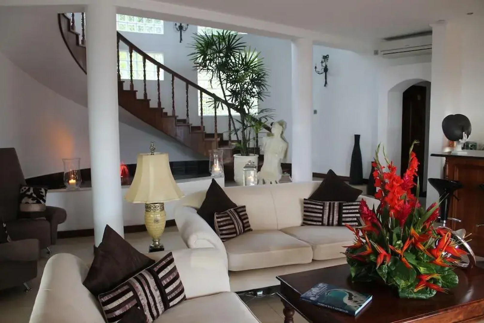 Вилла Petit Amour