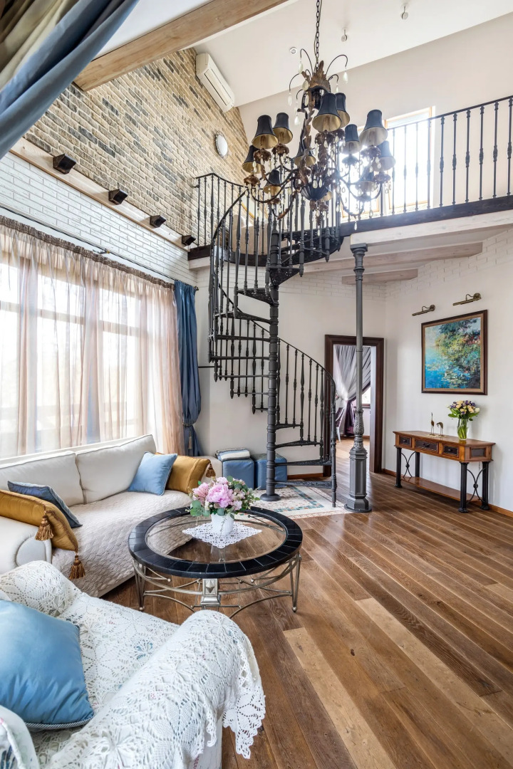 Квартира трёхкомнатная BookingApart с дизайнерским ремонтом в самом центре Светлогорска