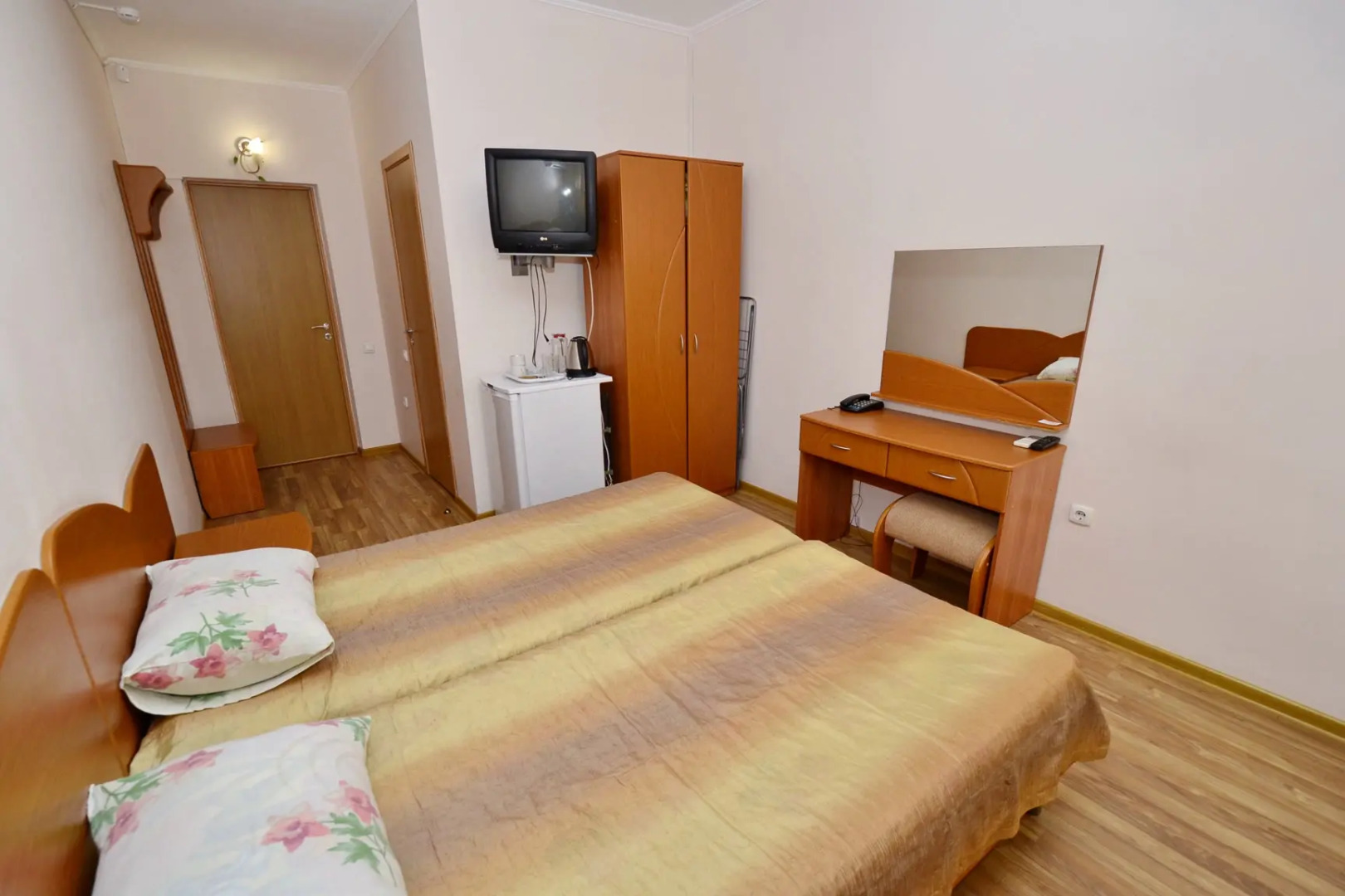 Отель Капитан