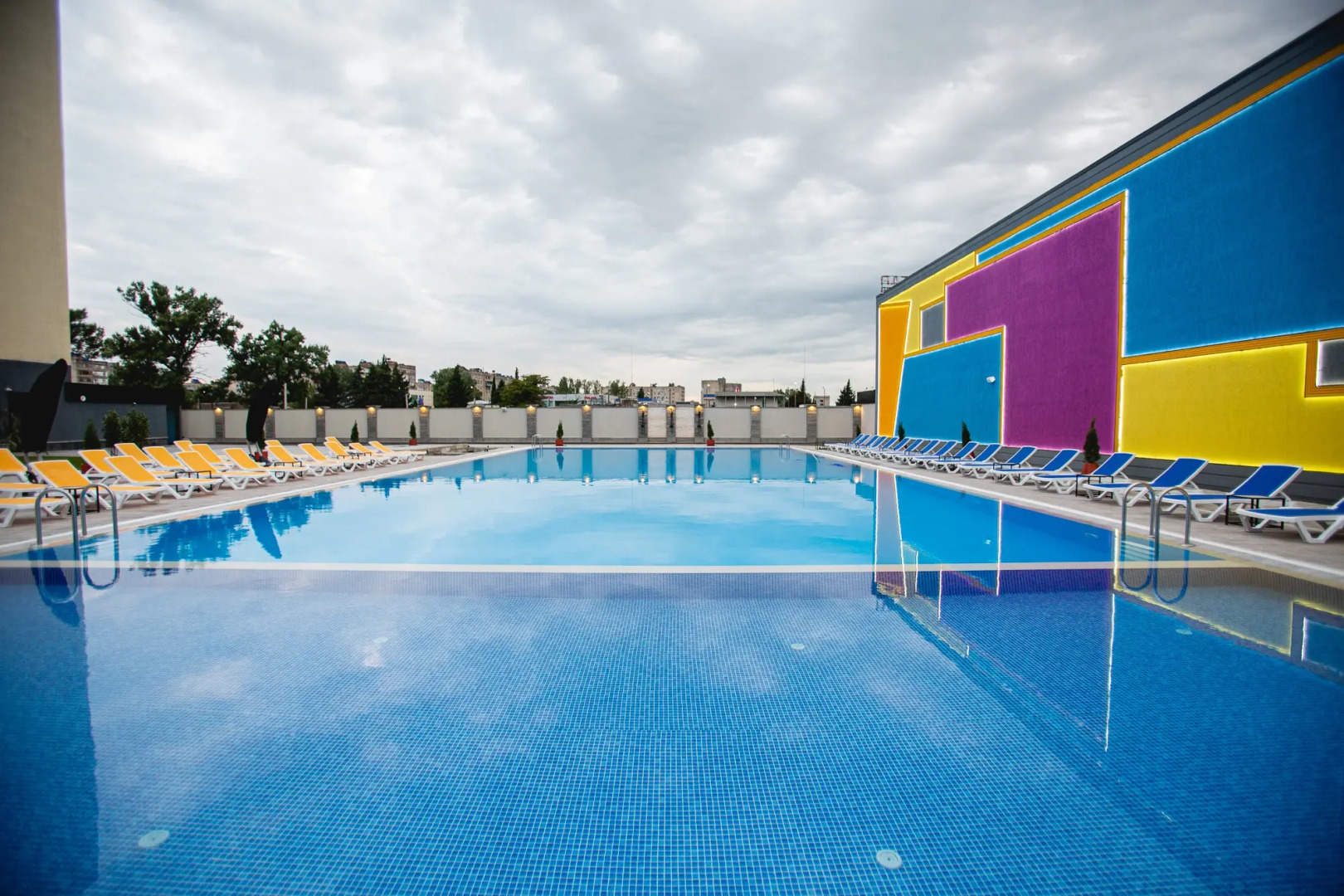 Отель West Inn Georgia