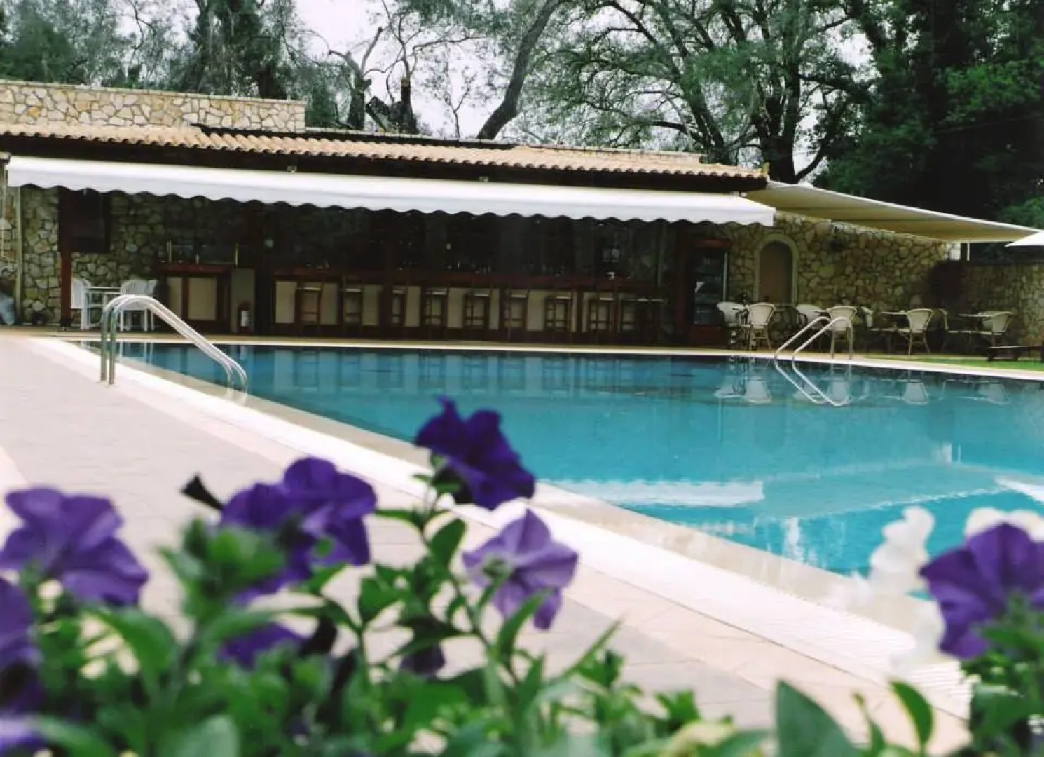 Отель Paradise Inn