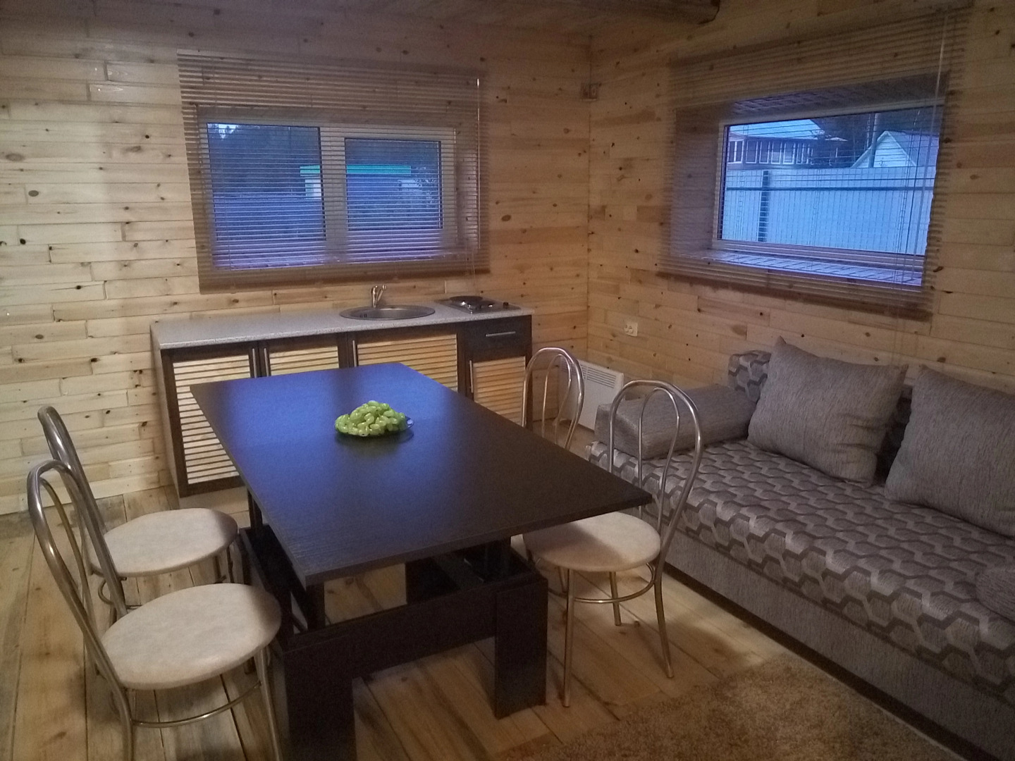 Oduvanchikovo Guest House