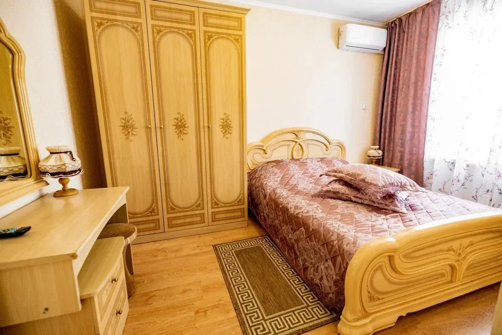 Отель На Вайнера