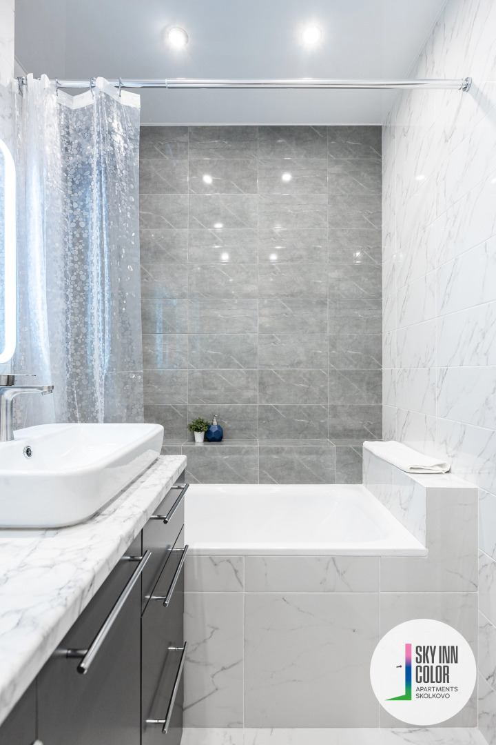 Апартаменты SKY INN Color Blue