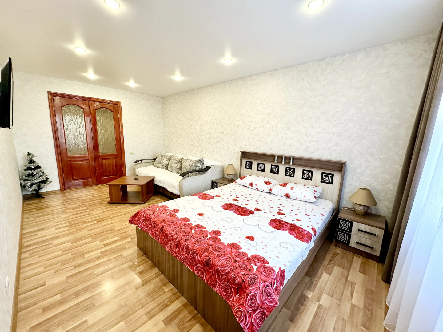 Квартира 3-х Комнатная в Центре Города