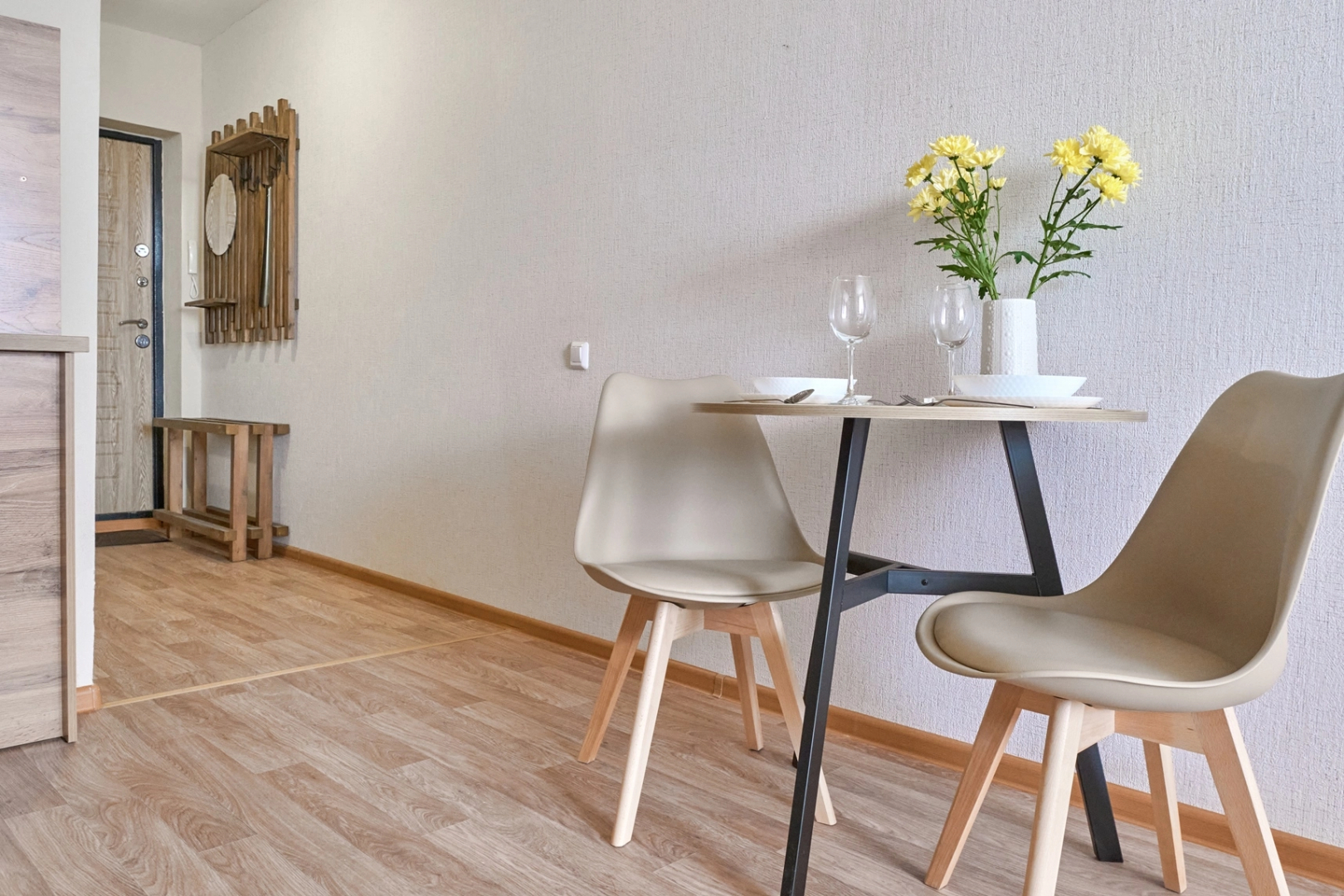 Апартаменты 9 Ночей 12 на Большая Подгорная