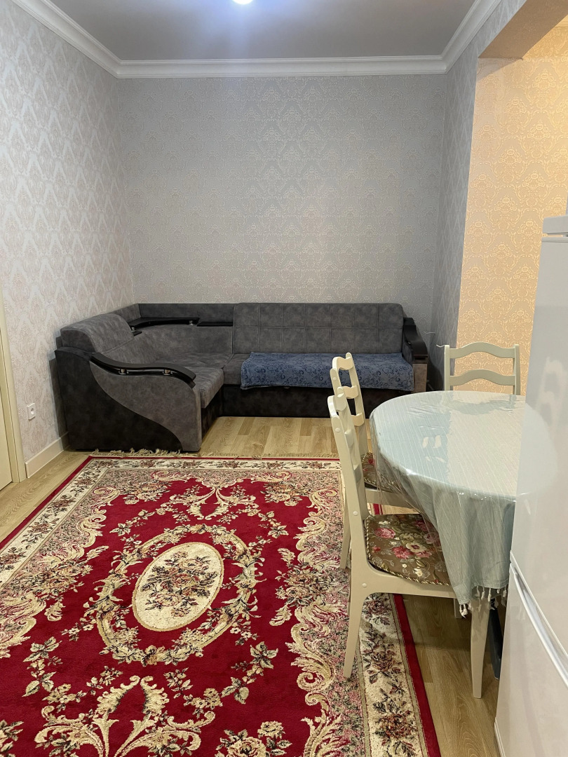 Апартаменты с Двумя Спальнями в Центре