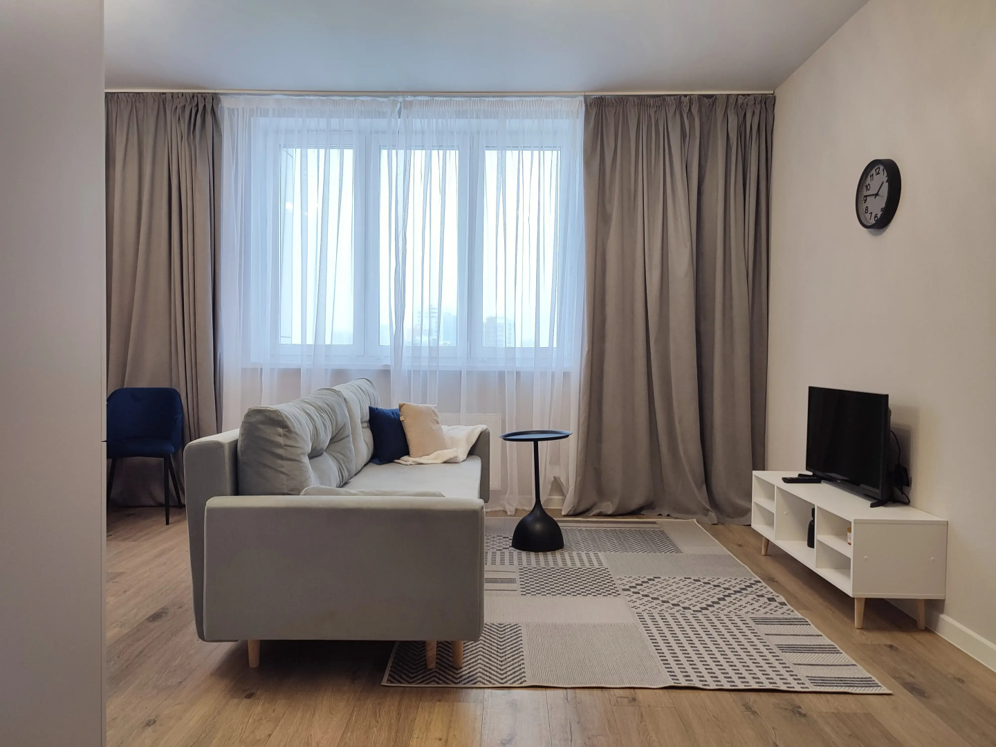 Апартаменты Атмoсфера-Premier 5