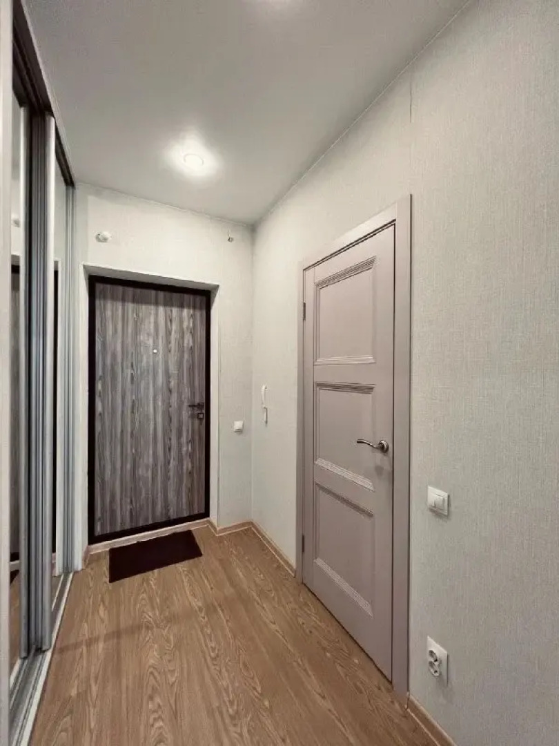 Квартира 2-к Квартира на Тургенева 8