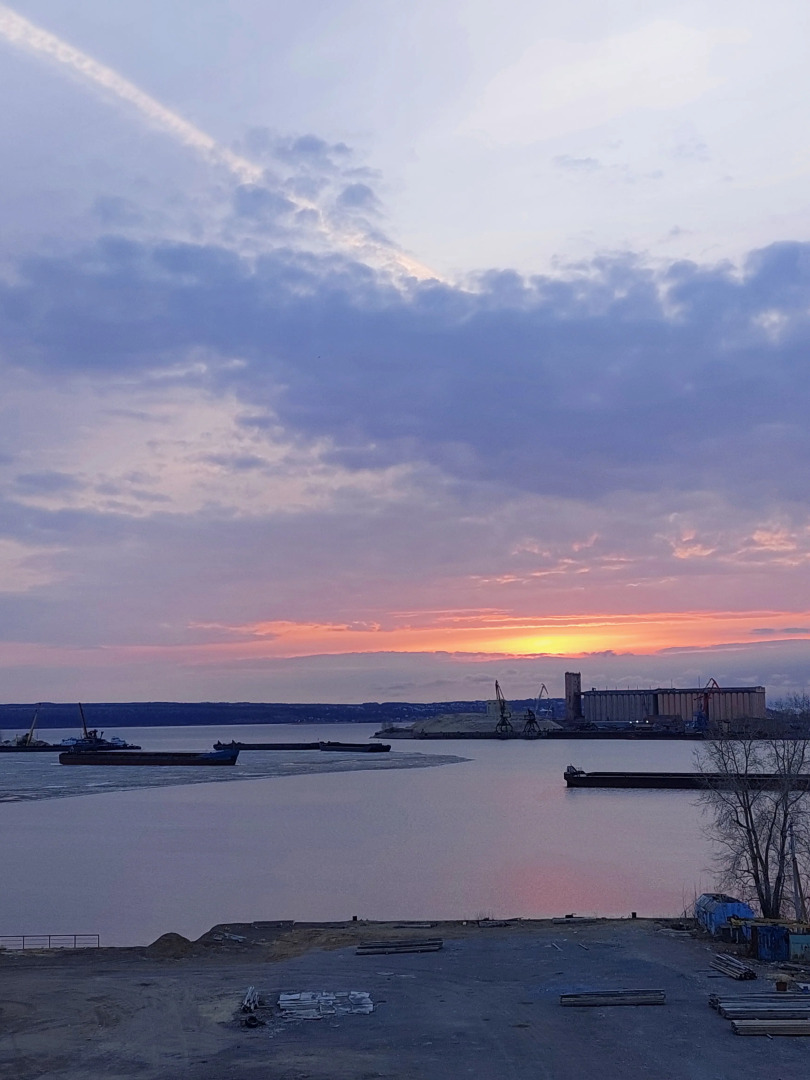 Квартира У Волги