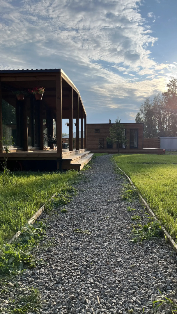 Частный дом Загородный дом в окружении леса