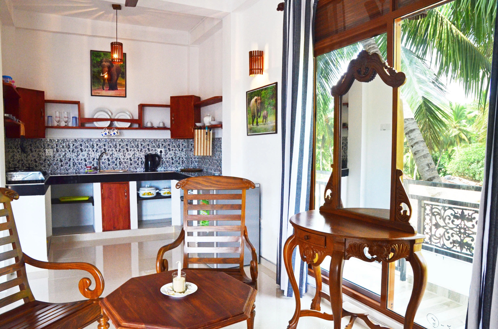 Отель Sea View Beach Resort