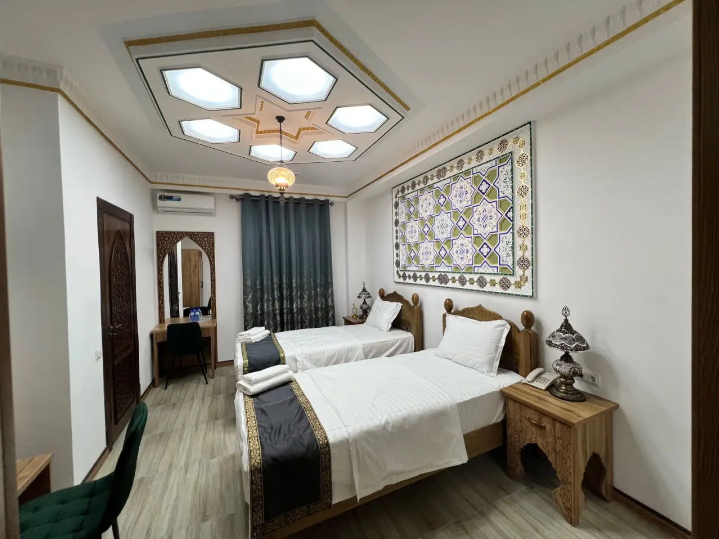 Бутик-отель Mehrob Hotel