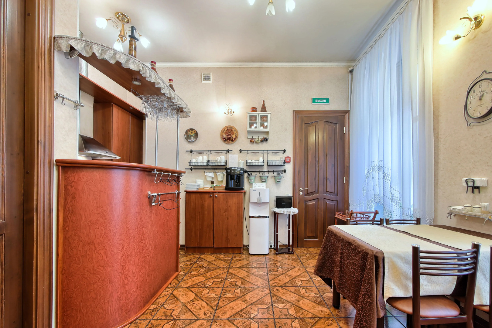 Меблированные комнаты Антарес на Невском проспекте