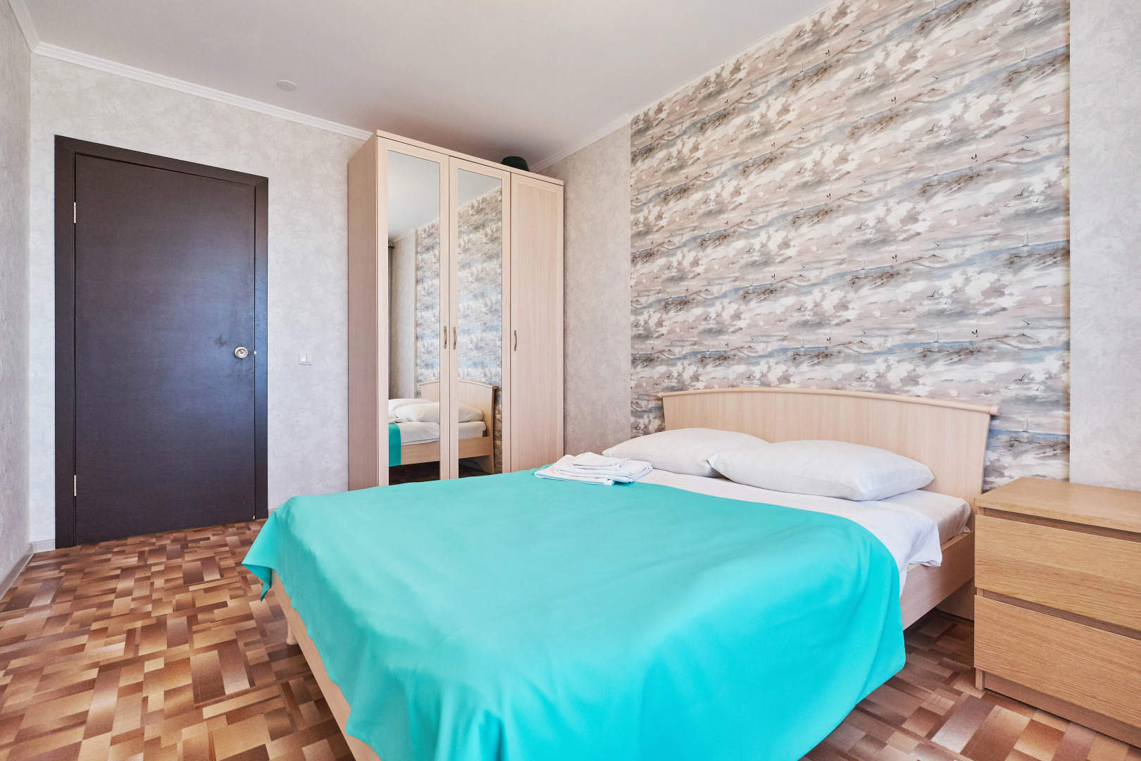 Апартаменты ОК! Елизаровых 15/1