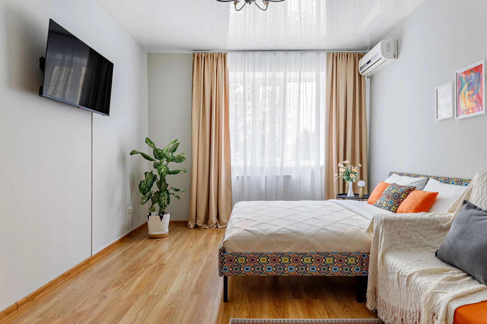 Квартира Двухкомнатная рядом с Парком