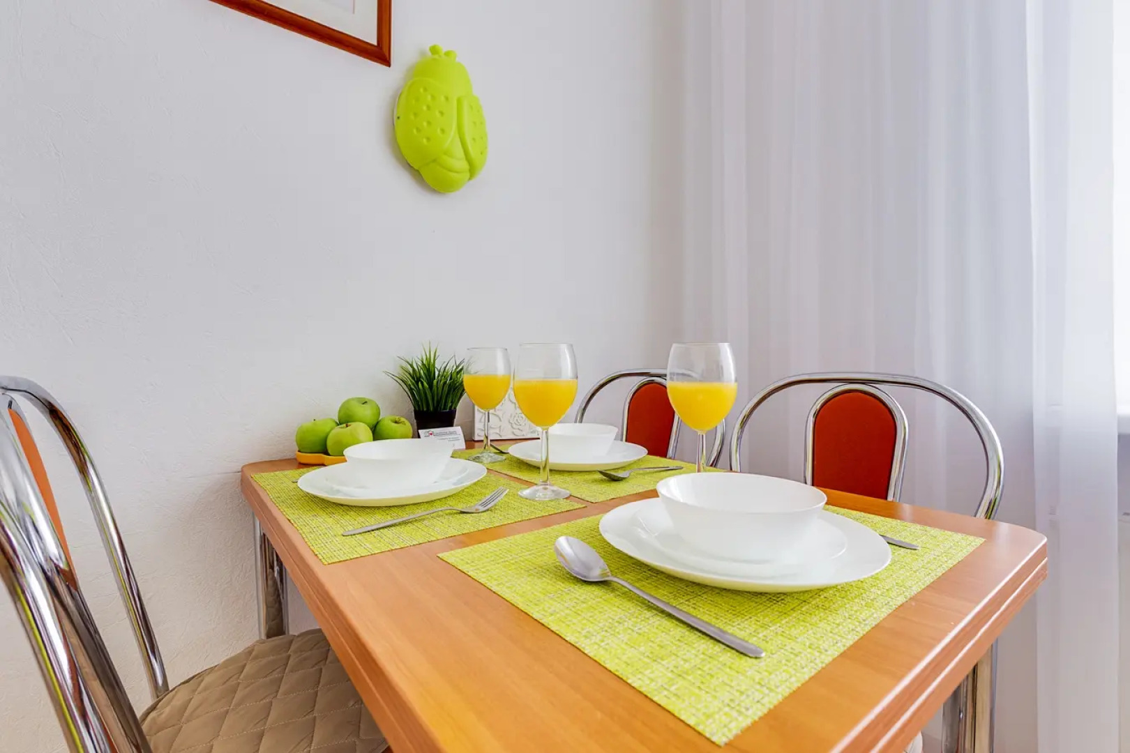 Апартаменты на Европейском проспекте 3