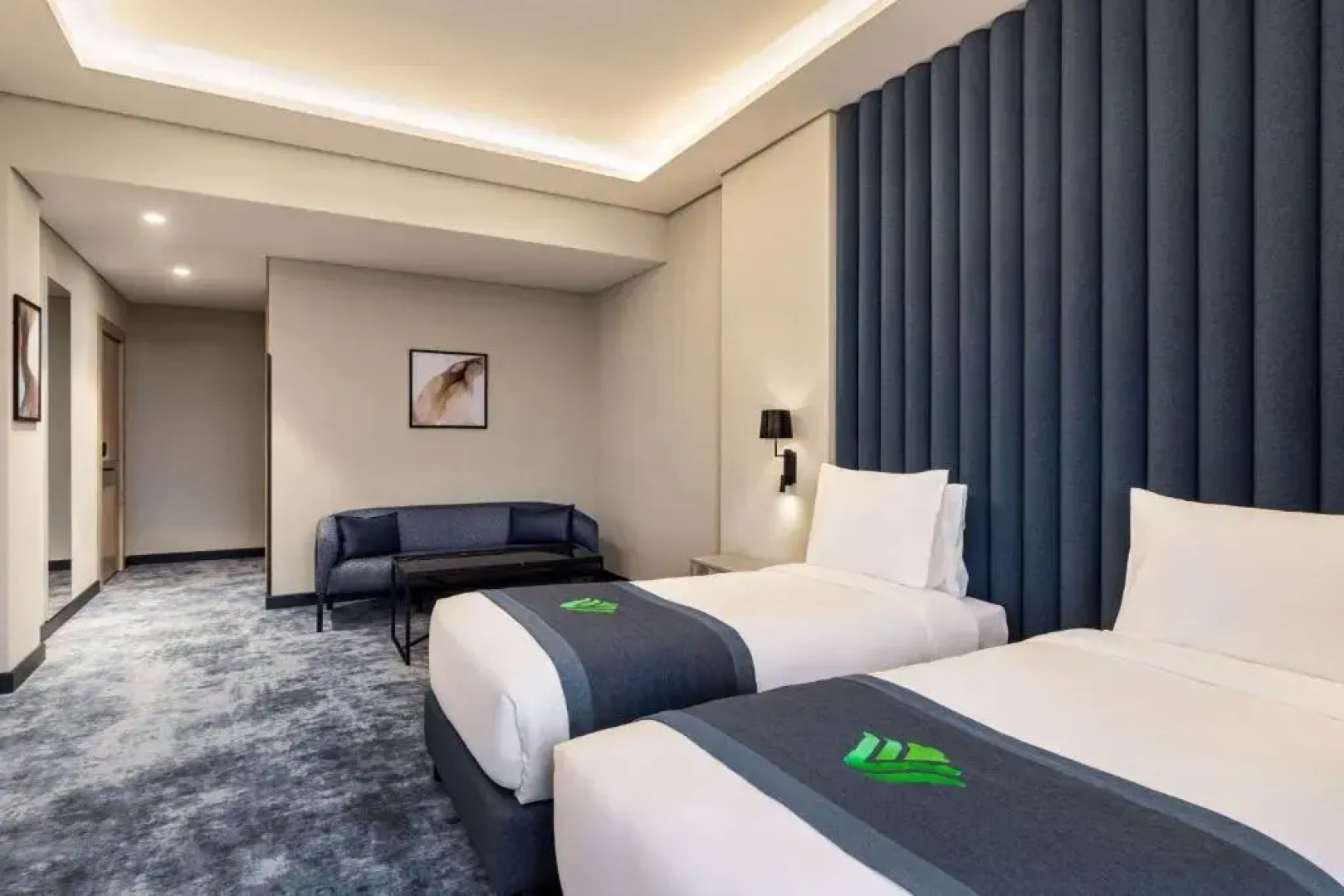 Отель Wyndham Garden Baku