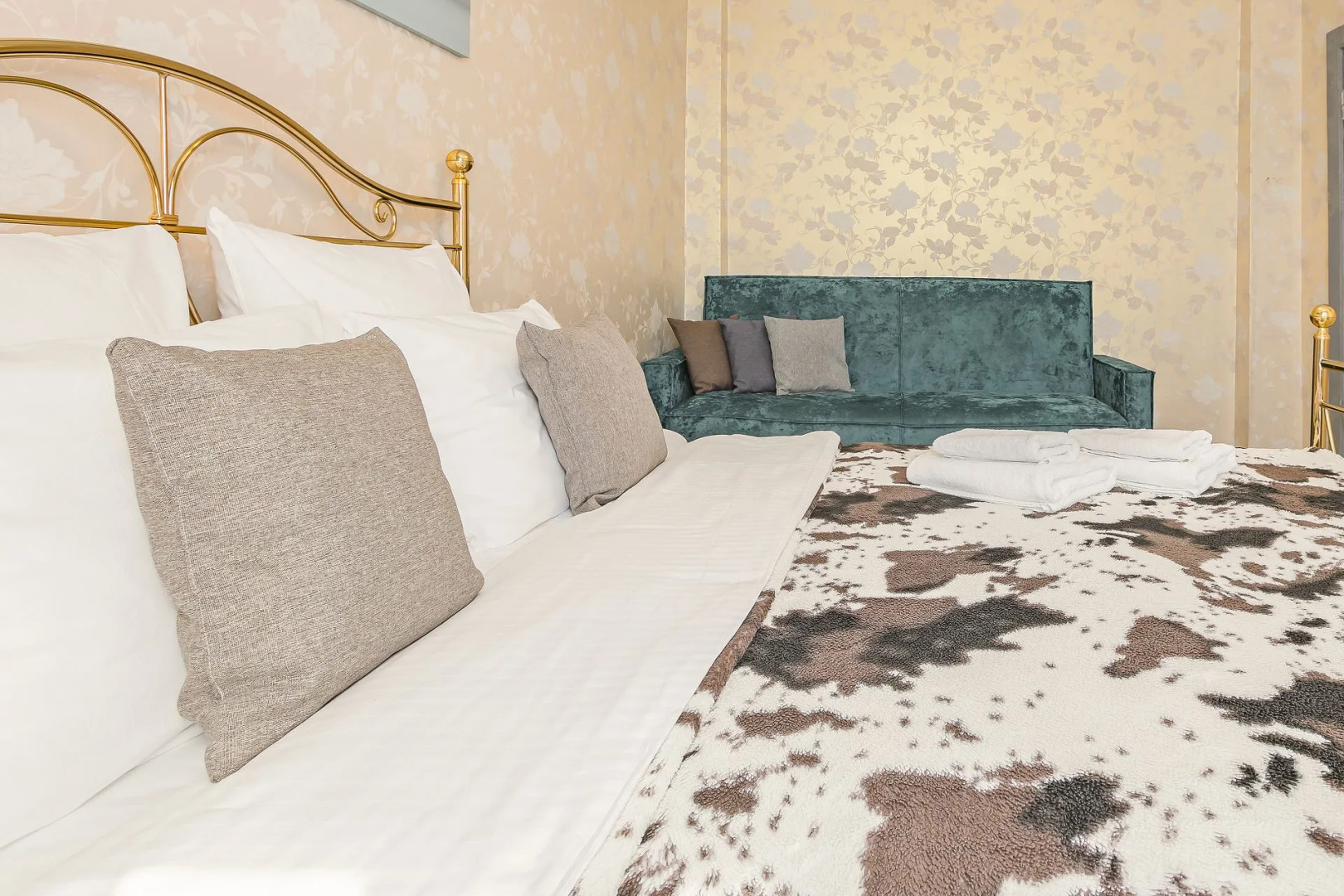 Апартаменты Горького 162