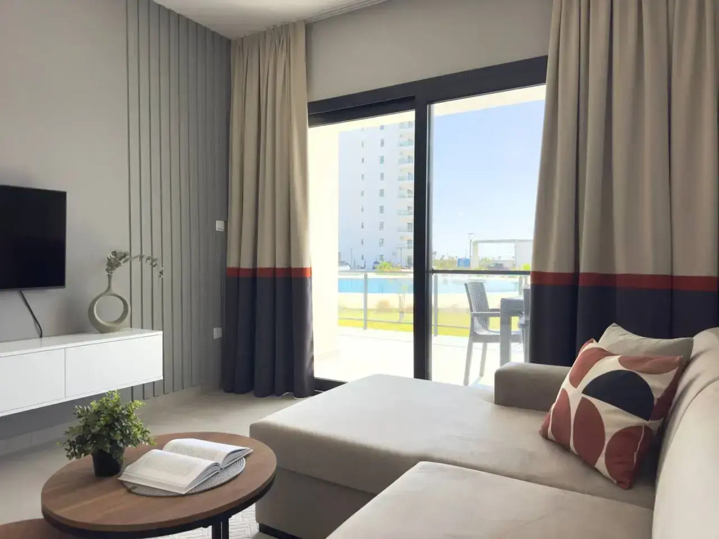 Апартаменты Современные апартаменты с выделенным дизайном