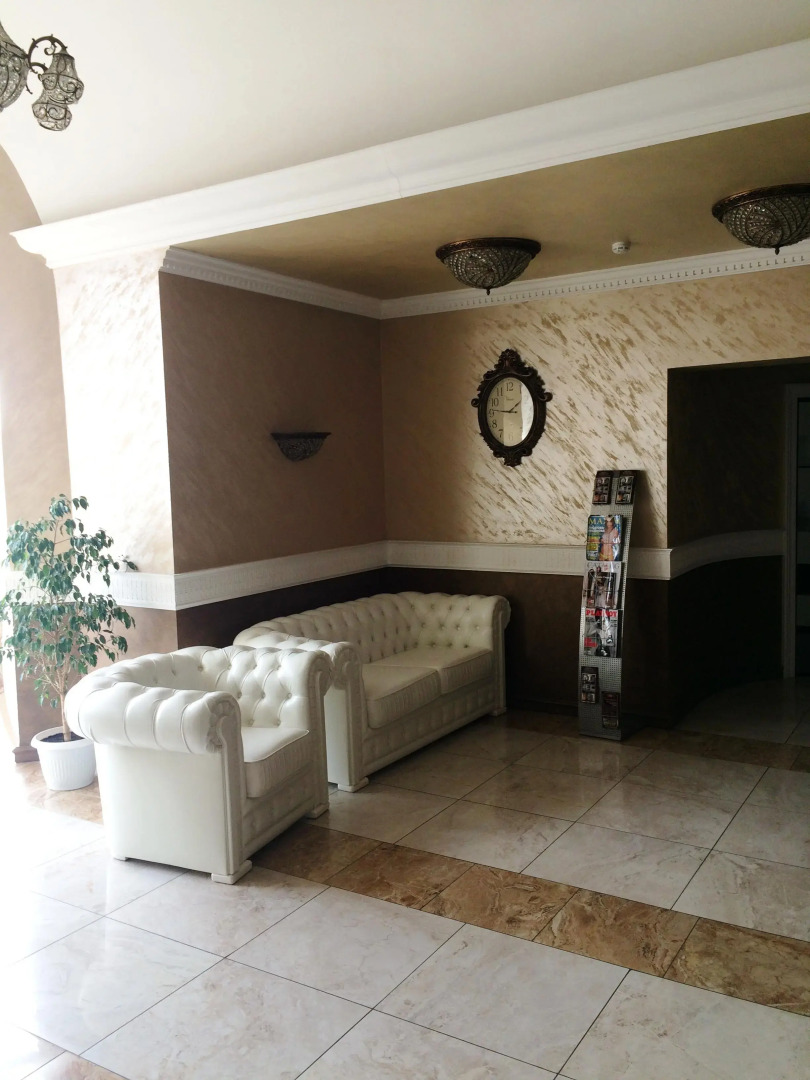 Отель Империал