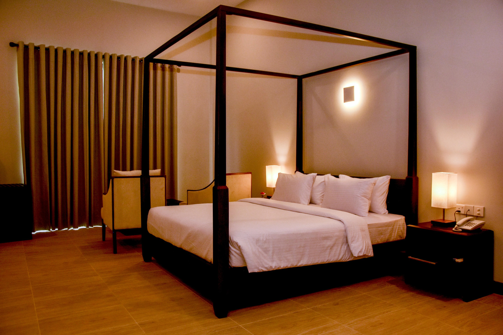 Отель Refresh Blue