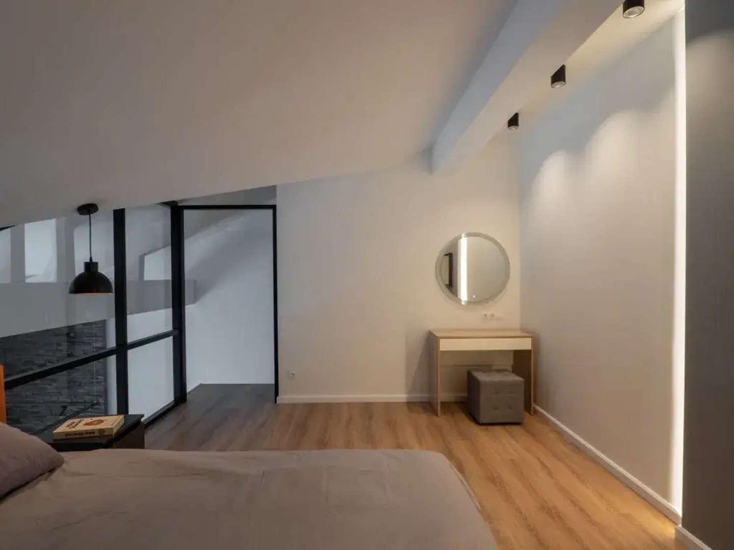 Апартаменты Эксклюзивные двухуровневые в центре города