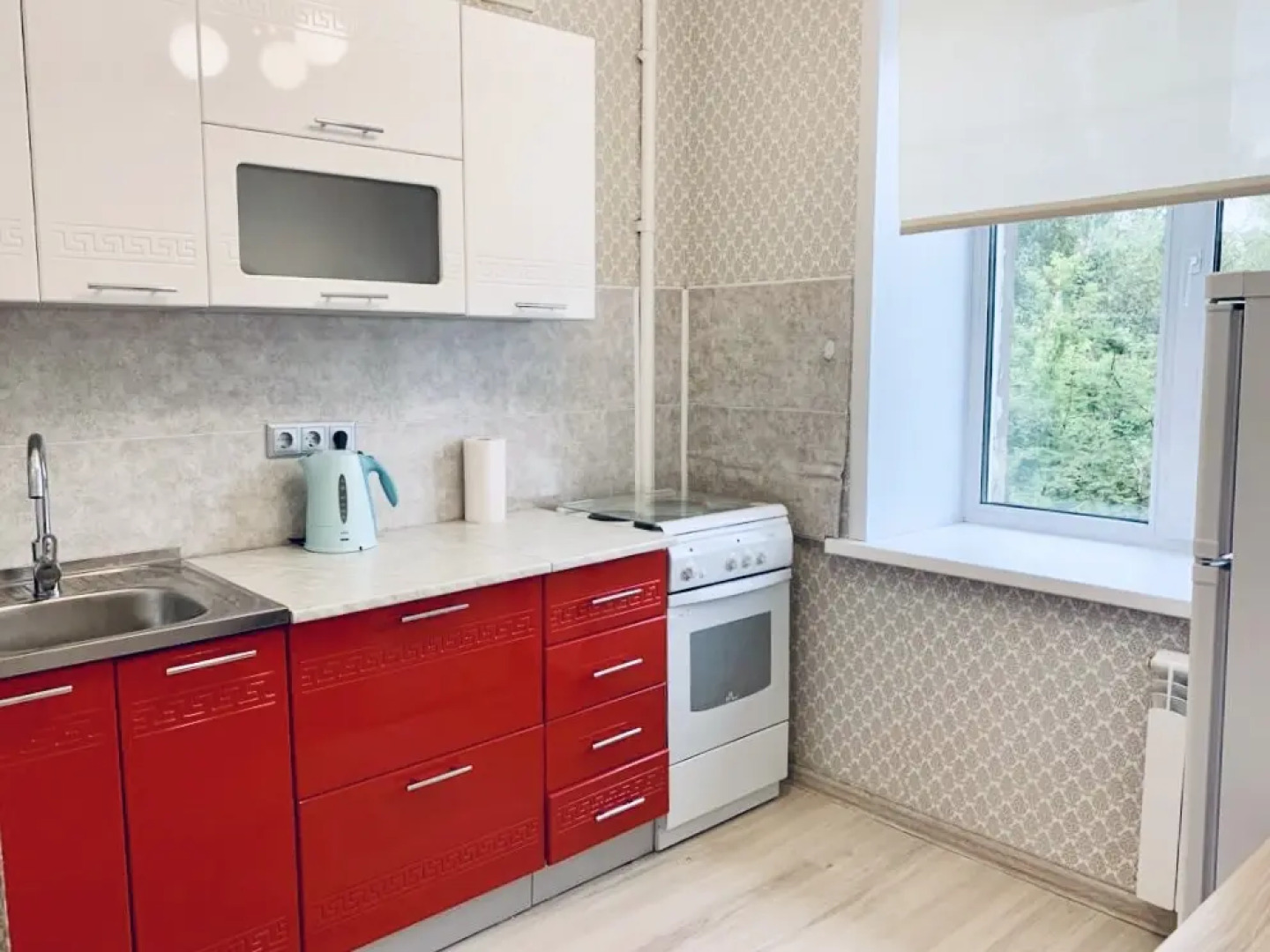 Апартаменты Unique Apart Ноград рядом со стадионом Химик и Драмтеатром, Ростелеком Бизнес и гостиницей Кузбасс на Ноградской 7