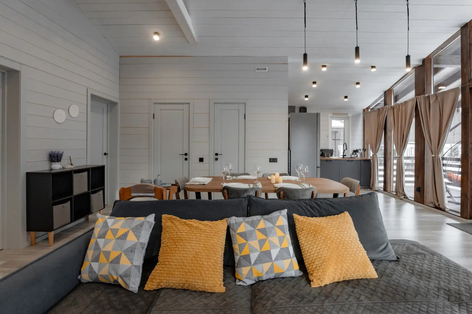 Гостевой дом Дома Река для семейного отдыха