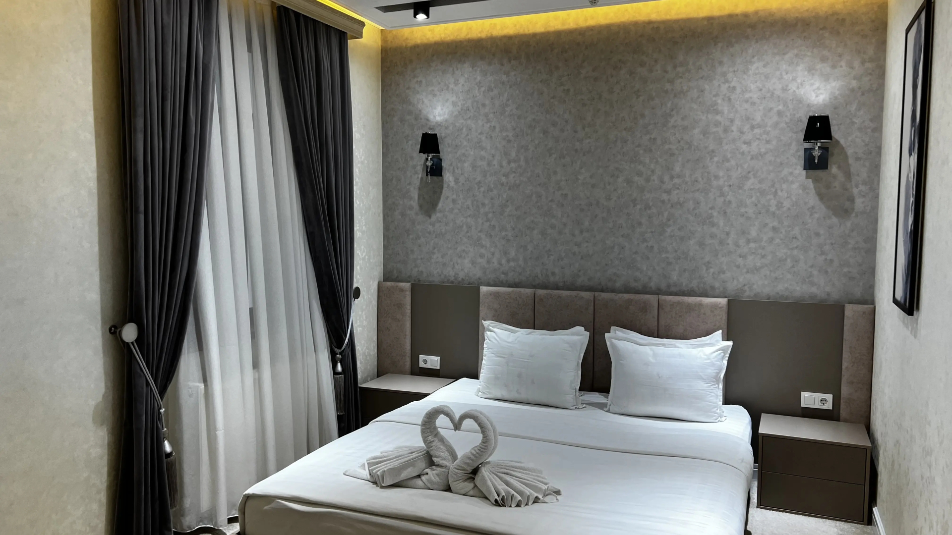 Ohu Palace Hotel & Restaurant